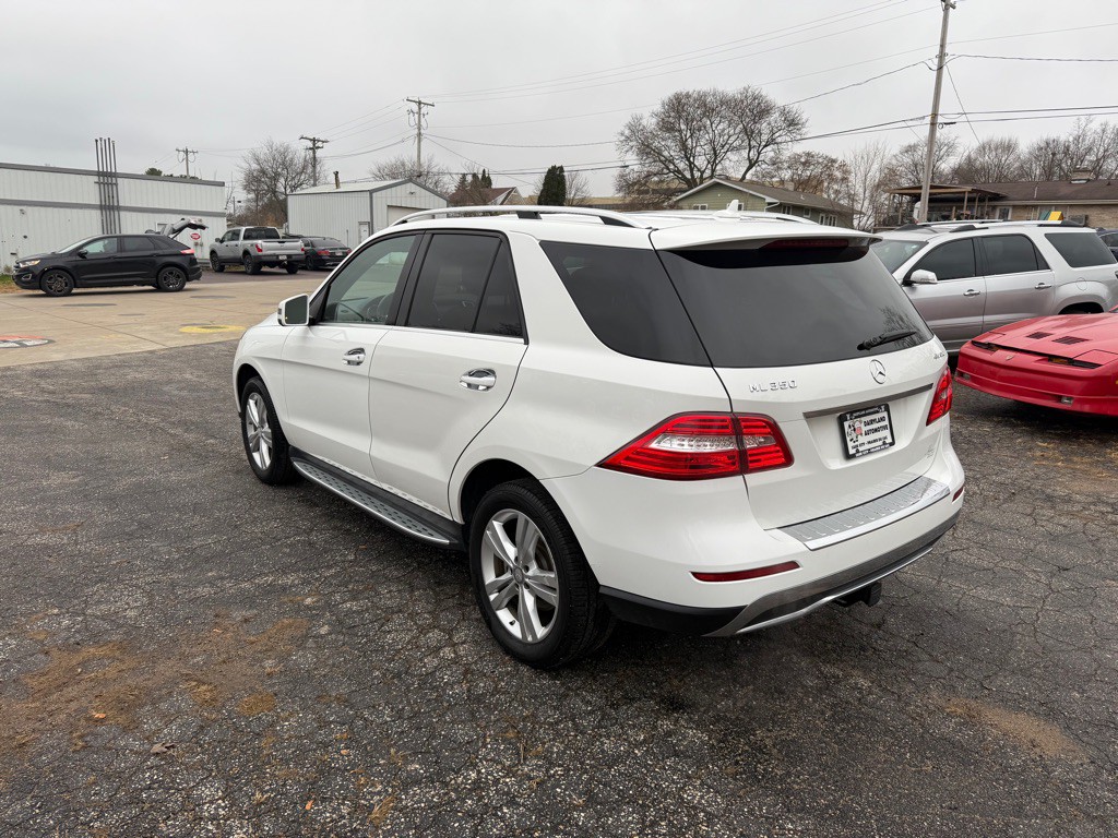2015 Mercedes-Benz M-Class Image 5