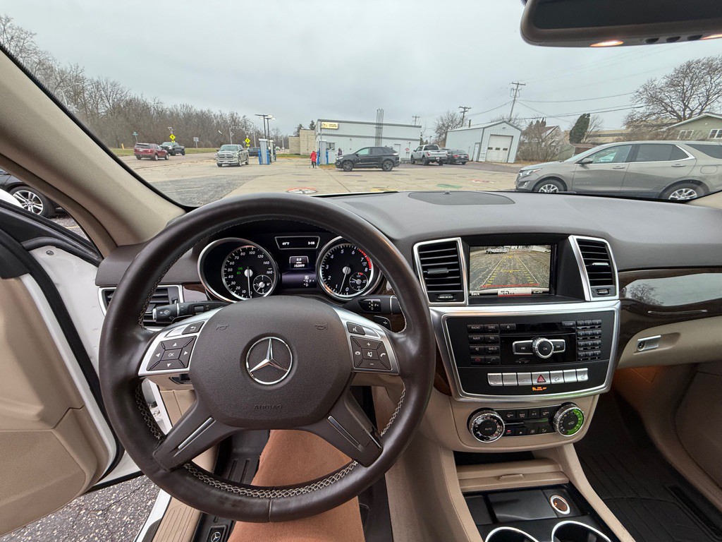 2015 Mercedes-Benz M-Class Image 12