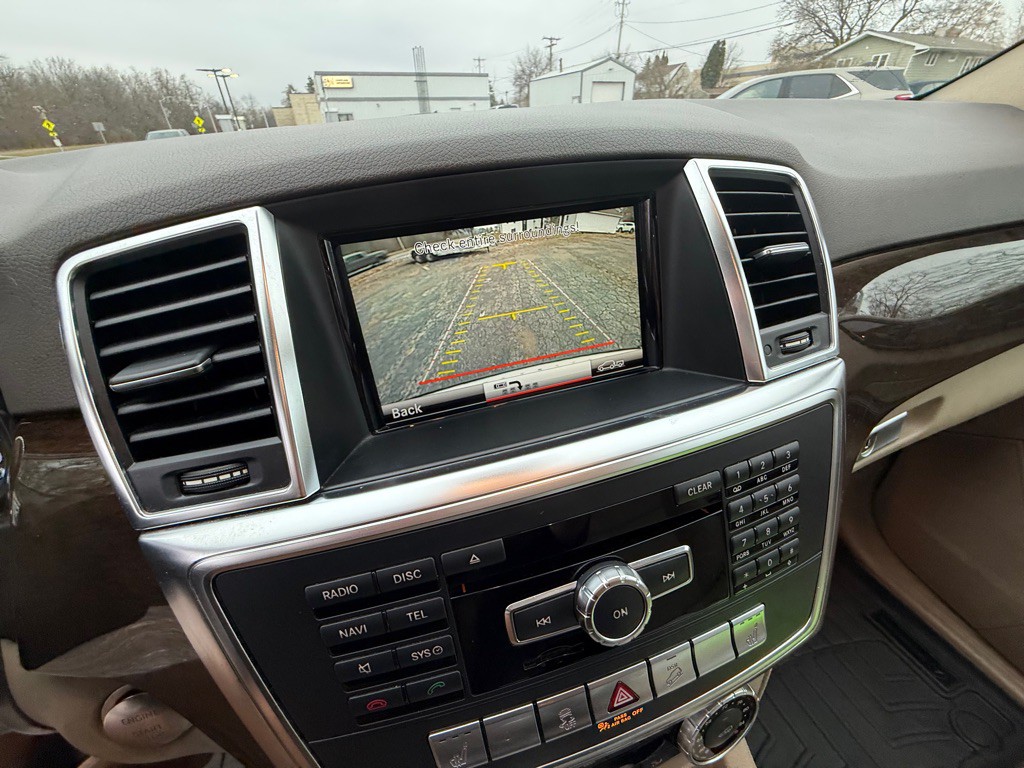 2015 Mercedes-Benz M-Class Image 13