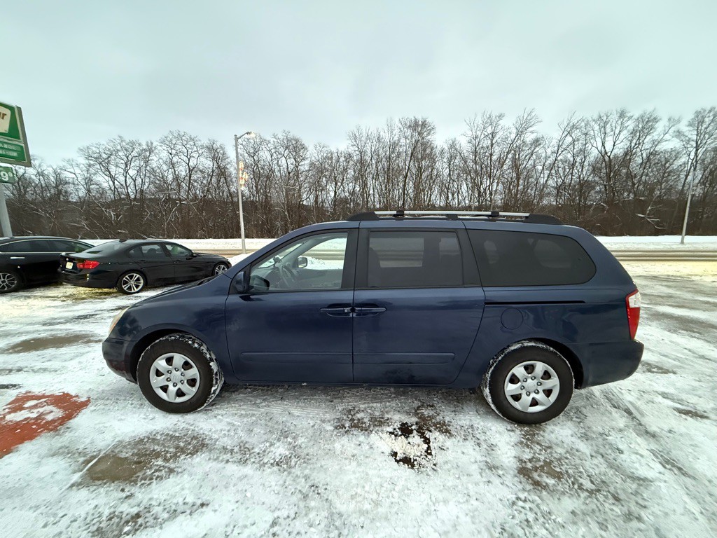 2008 Kia Sedona Image 5