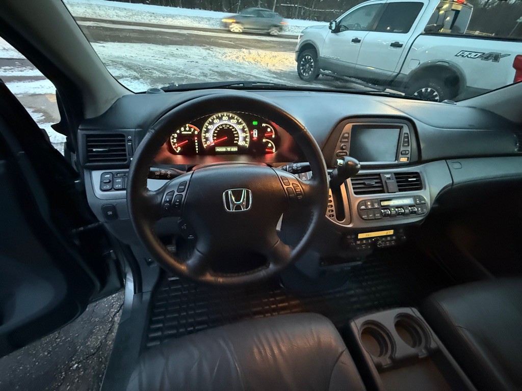 2007 Honda Odyssey Image 10