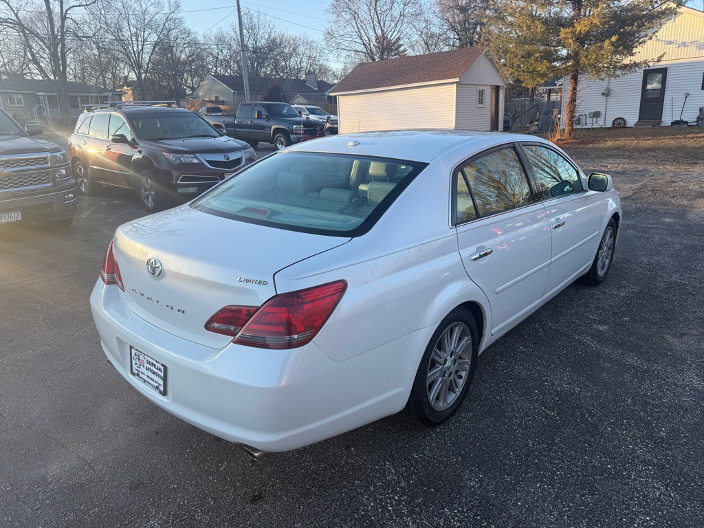 2009 Toyota Avalon Image 6