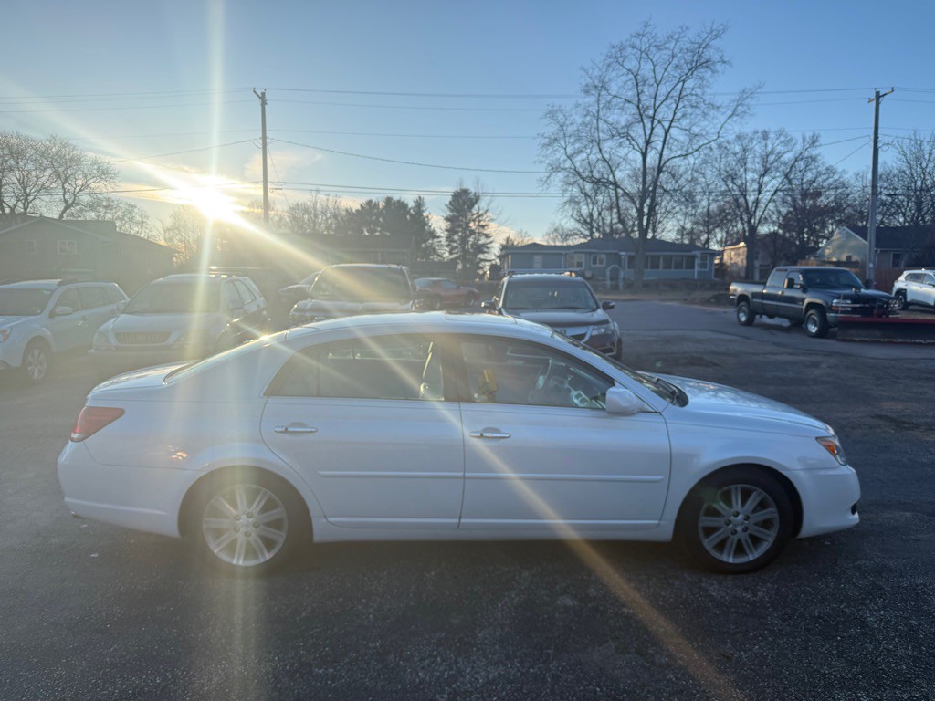 2009 Toyota Avalon Image 7