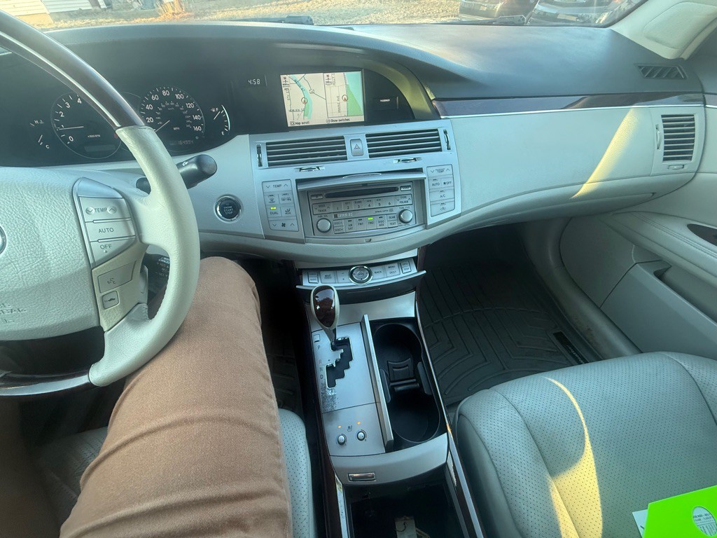 2009 Toyota Avalon Image 11