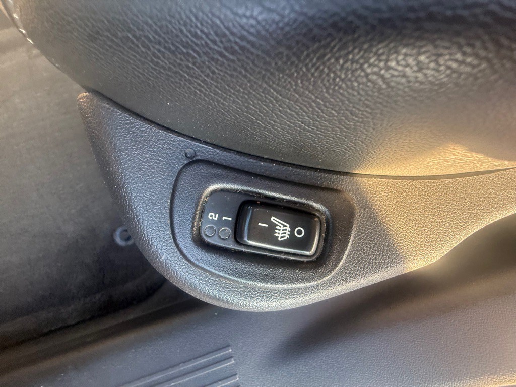 2007 Pontiac G6 Image 17