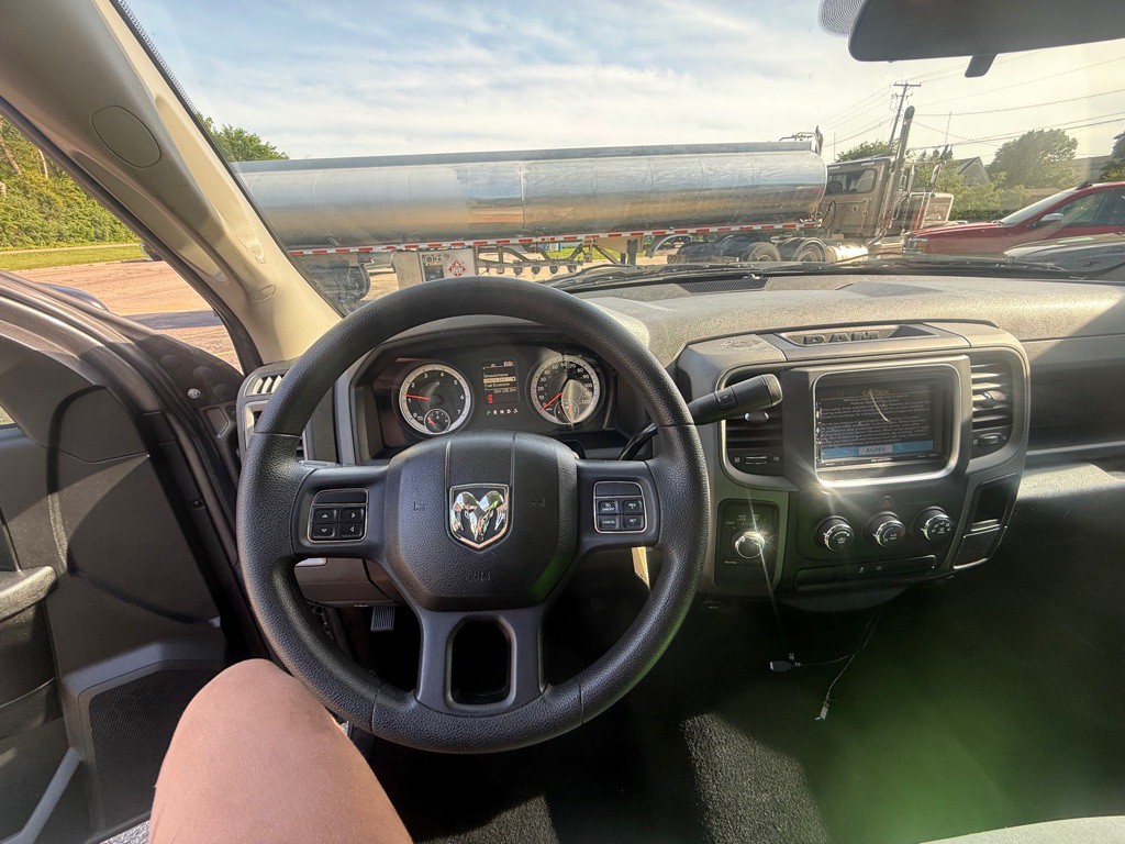 2013 RAM 1500 Image 11