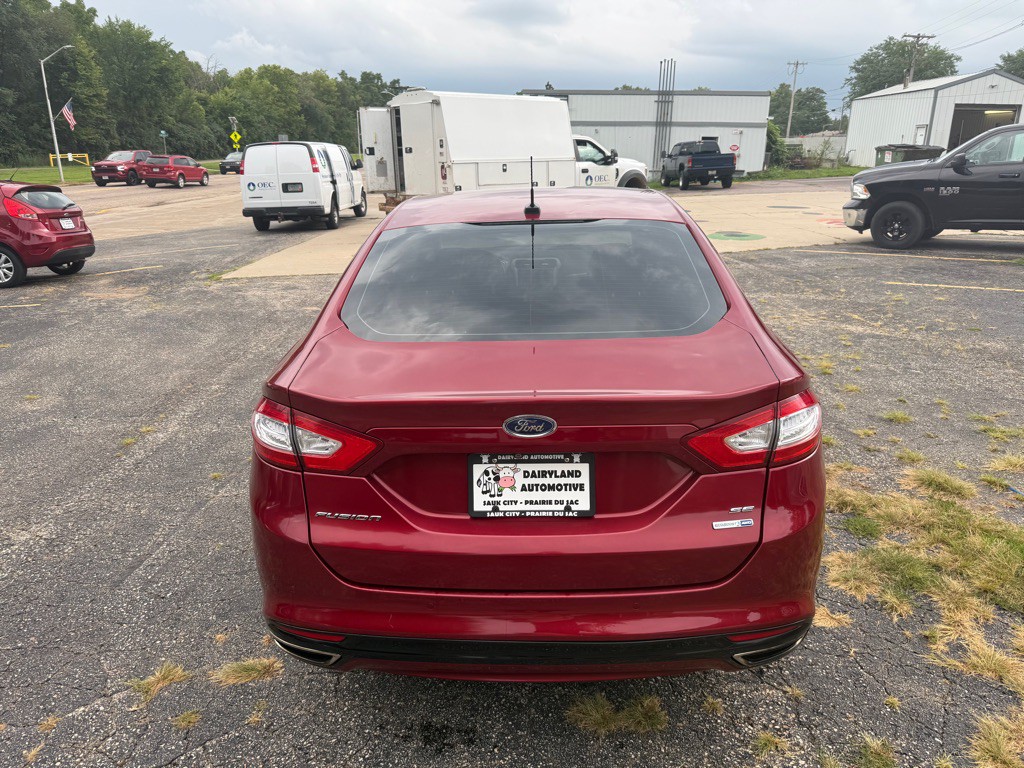 2016 Ford Fusion Image 4