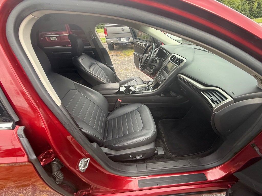 2016 Ford Fusion Image 15