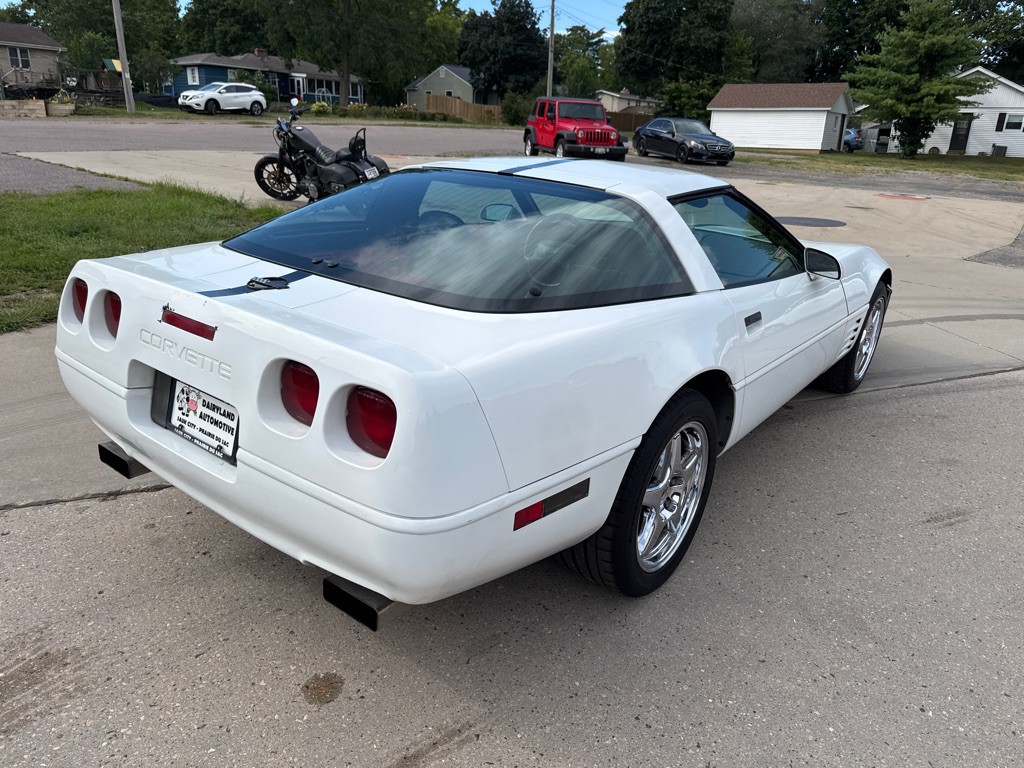 1994 Chevrolet Corvette Image 5