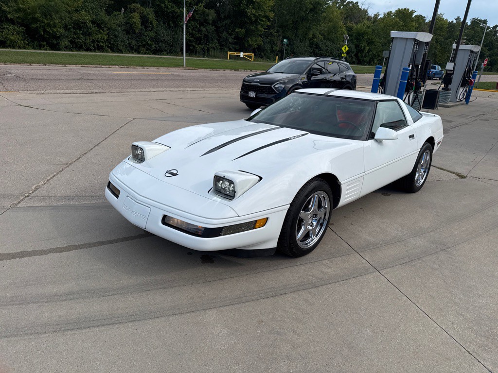 1994 Chevrolet Corvette Image 9