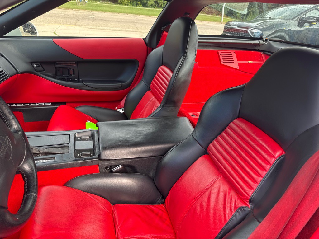 1994 Chevrolet Corvette Image 11