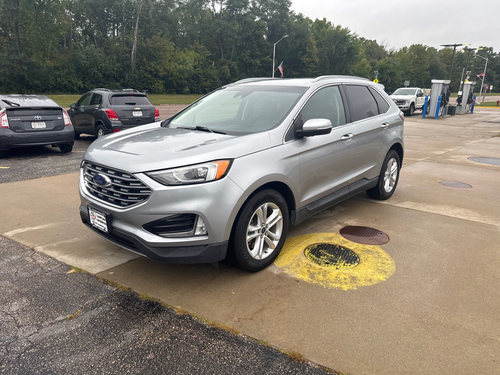 2020 Ford Edge Image 1
