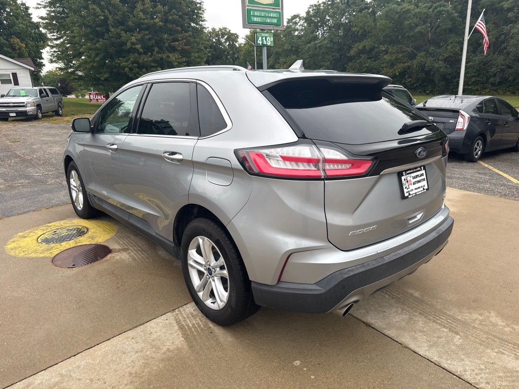 2020 Ford Edge Image 7