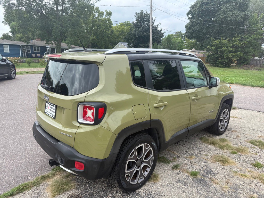 2015 Jeep Renegade Image 7