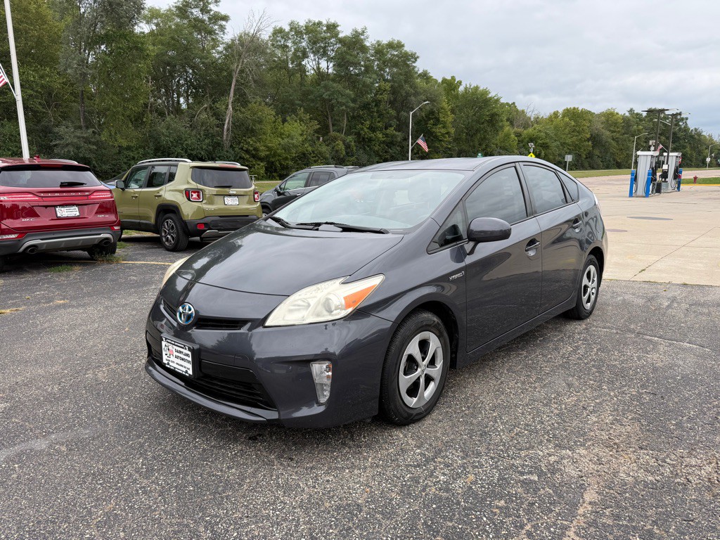 2012 Toyota Prius Image 1