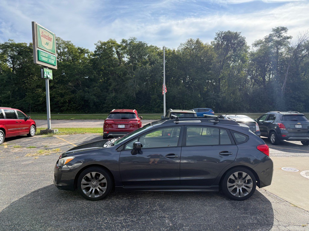 2014 Subaru Impreza Image 2