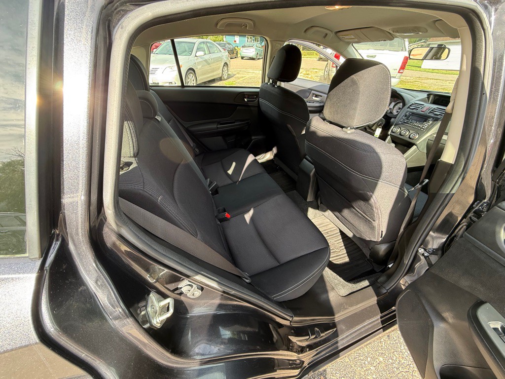 2014 Subaru Impreza Image 14