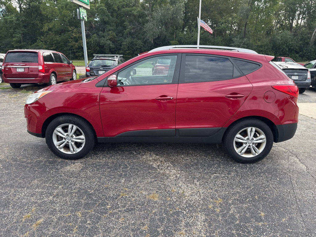 2013 Hyundai Tucson Image 8