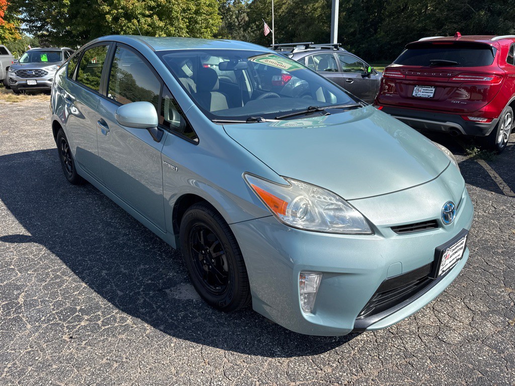 2013 Toyota Prius Image 3