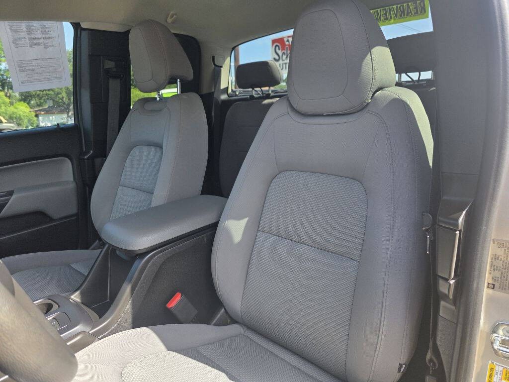 2017 Chevrolet Colorado Image 24
