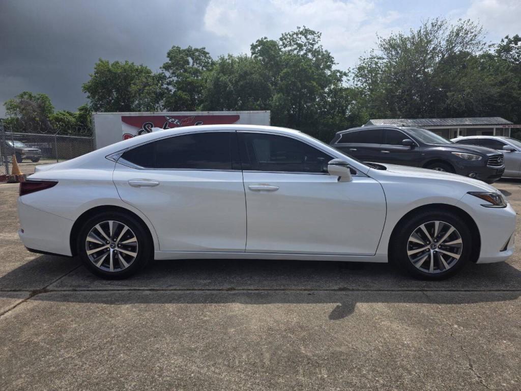 2021 Lexus ES 350 Image 6