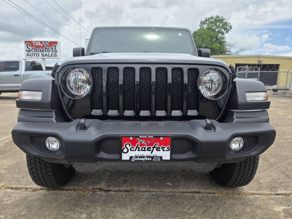 2021 Jeep Wrangler Unlimited Image 3