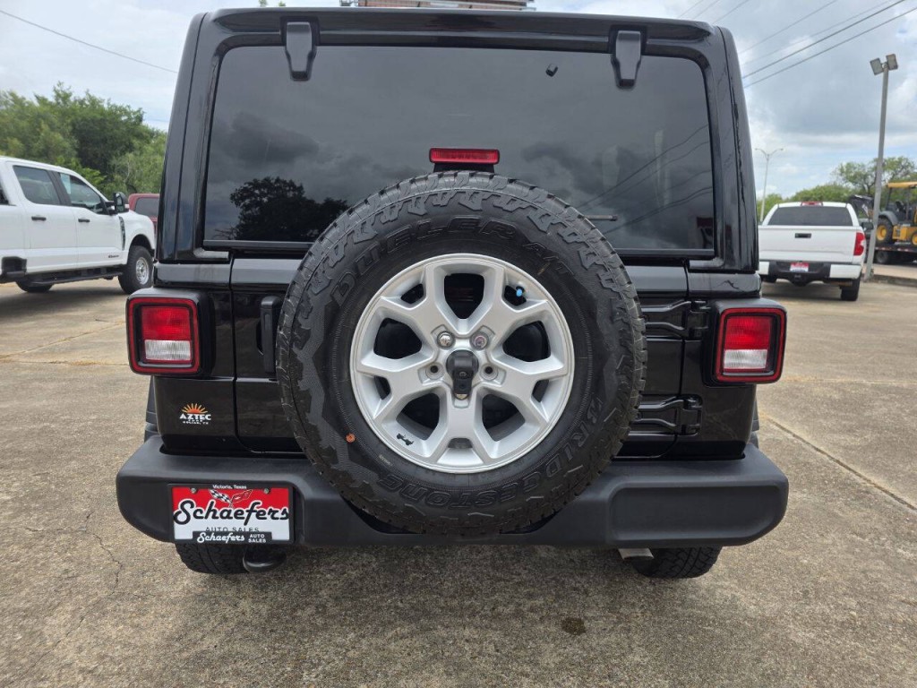 2021 Jeep Wrangler Unlimited Image 8