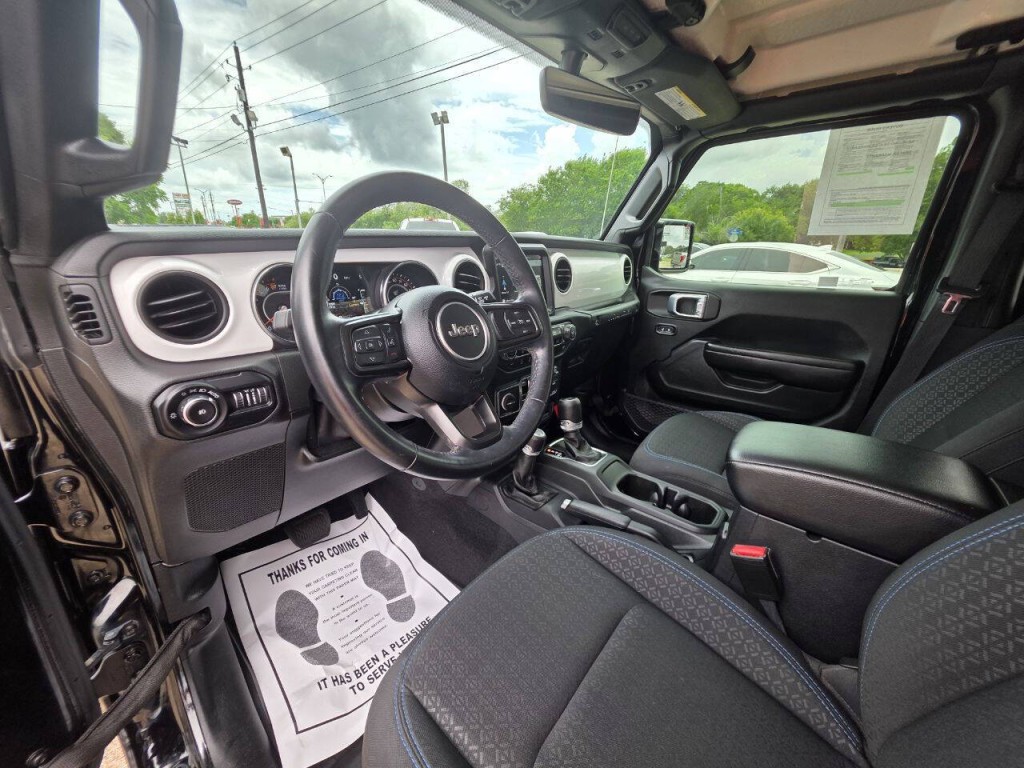 2021 Jeep Wrangler Unlimited Image 17