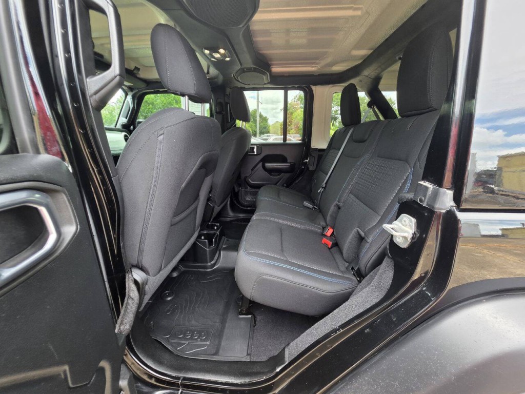 2021 Jeep Wrangler Unlimited Image 20