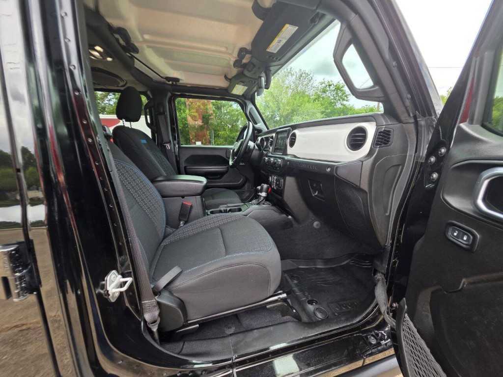 2021 Jeep Wrangler Unlimited Image 33