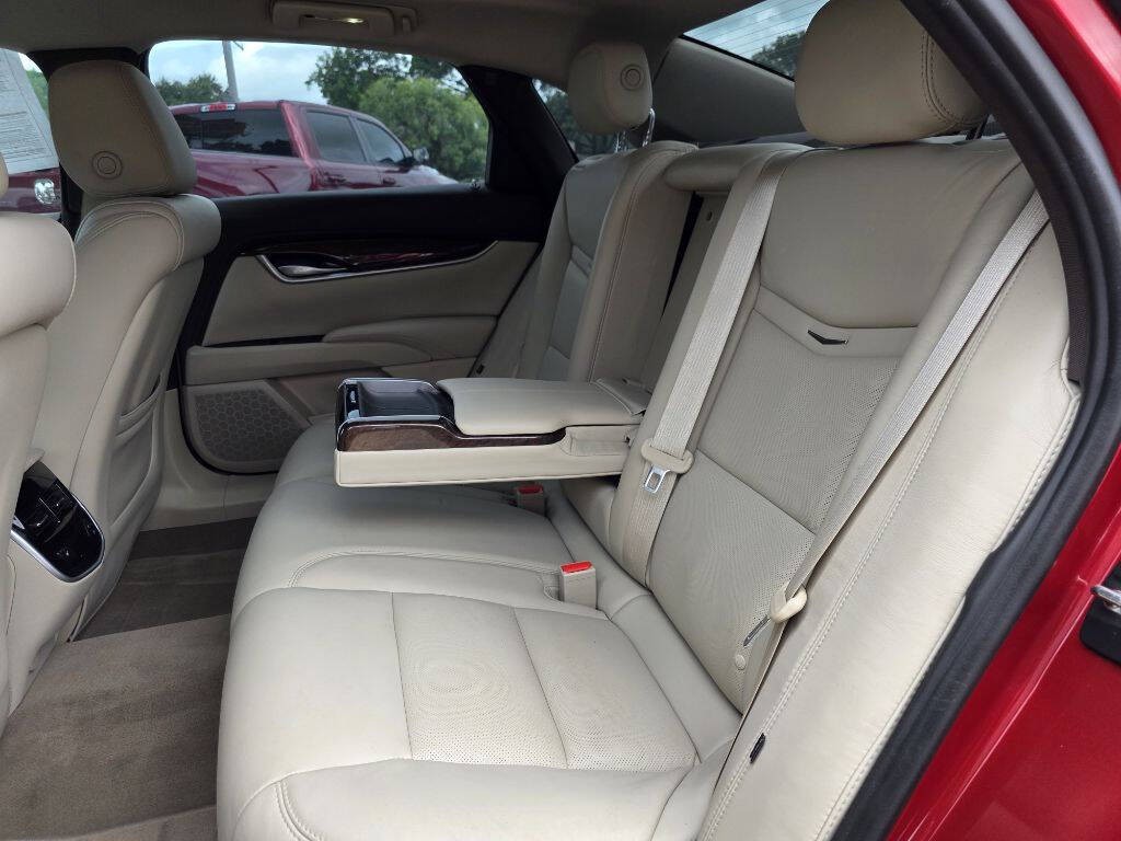 2015 Cadillac XTS Image 30