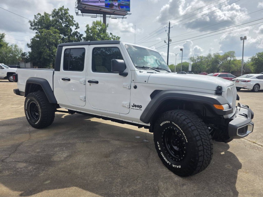 2023 Jeep Gladiator Image 4