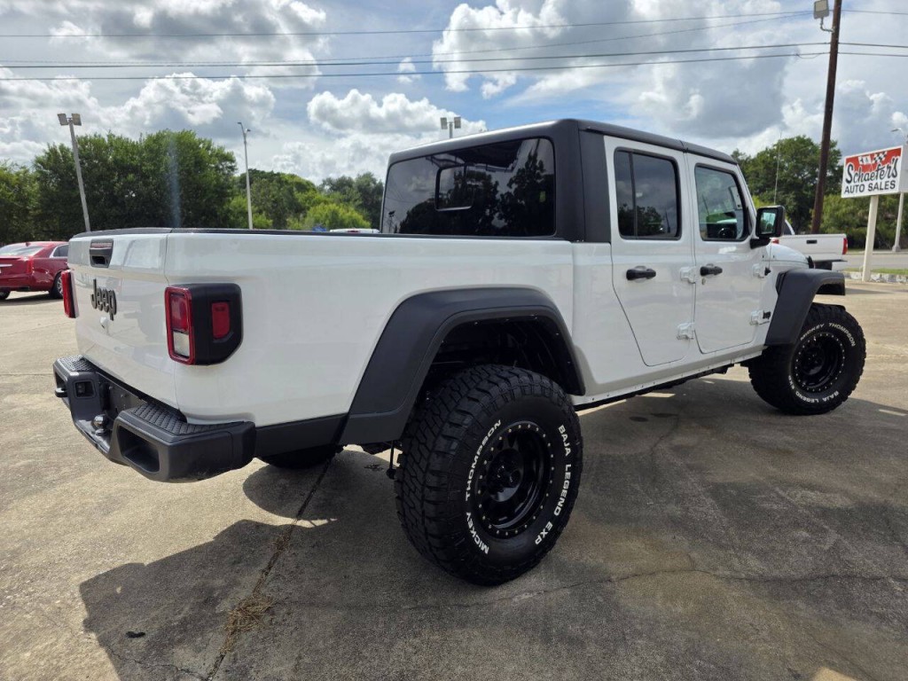 2023 Jeep Gladiator Image 5
