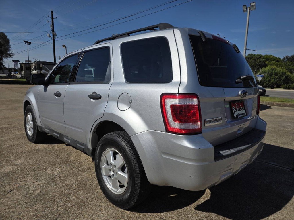 2011 Ford Escape Image 9