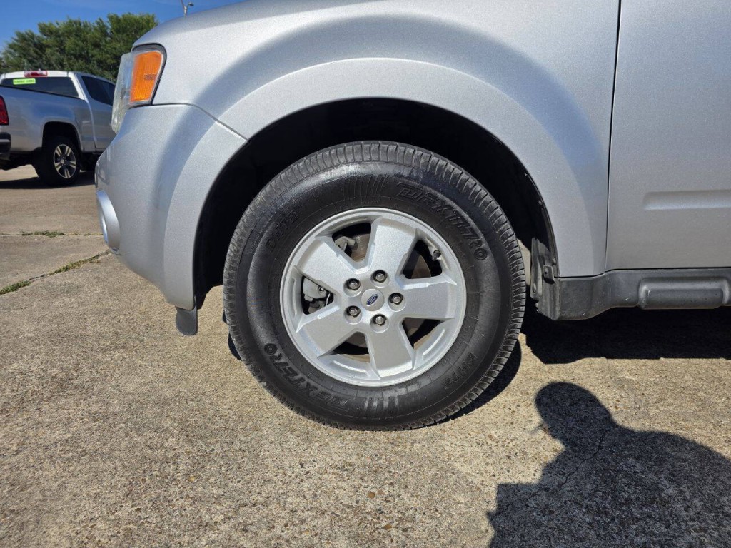 2011 Ford Escape Image 11