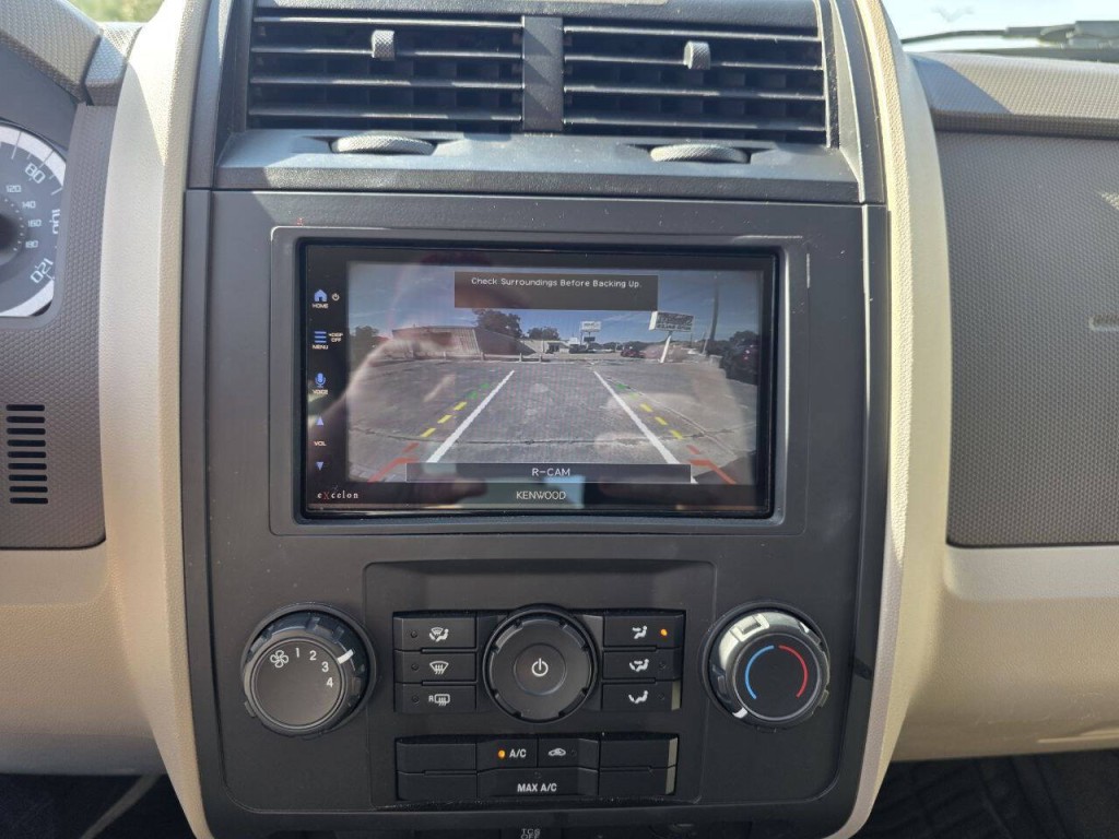 2011 Ford Escape Image 20
