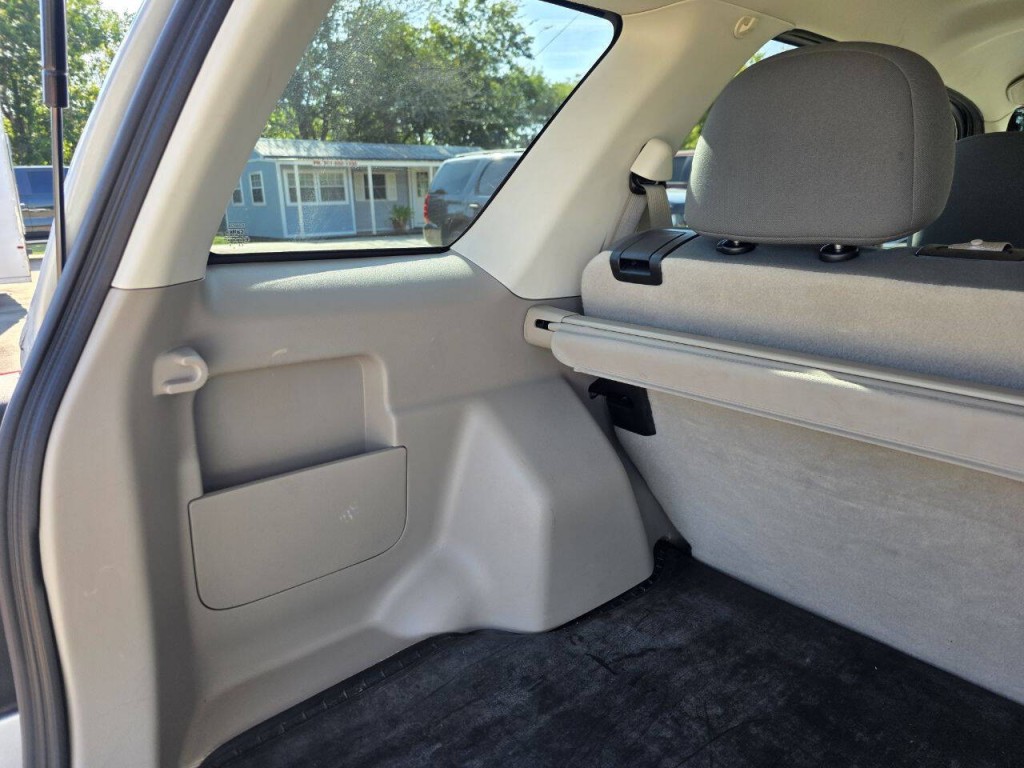 2011 Ford Escape Image 30
