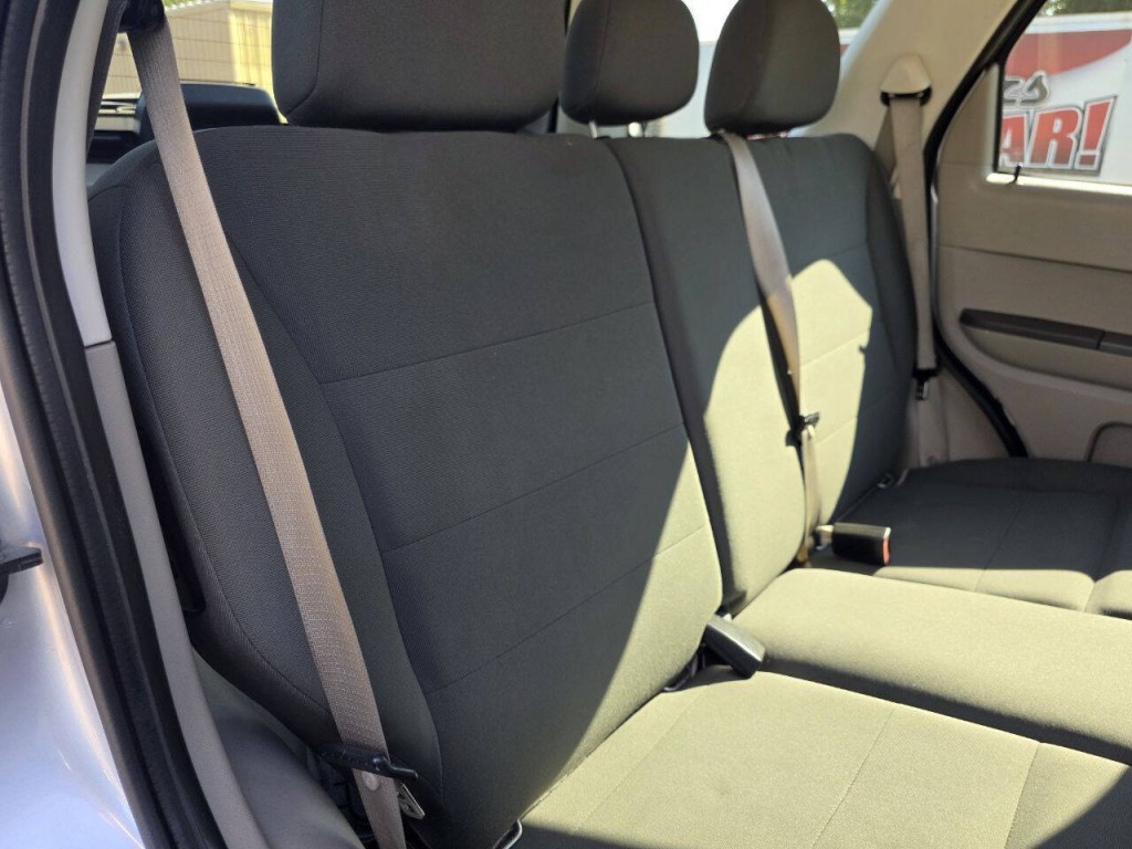 2011 Ford Escape Image 33