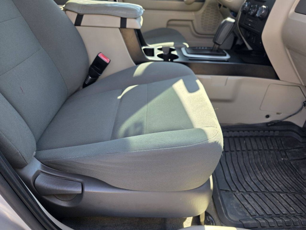 2011 Ford Escape Image 39