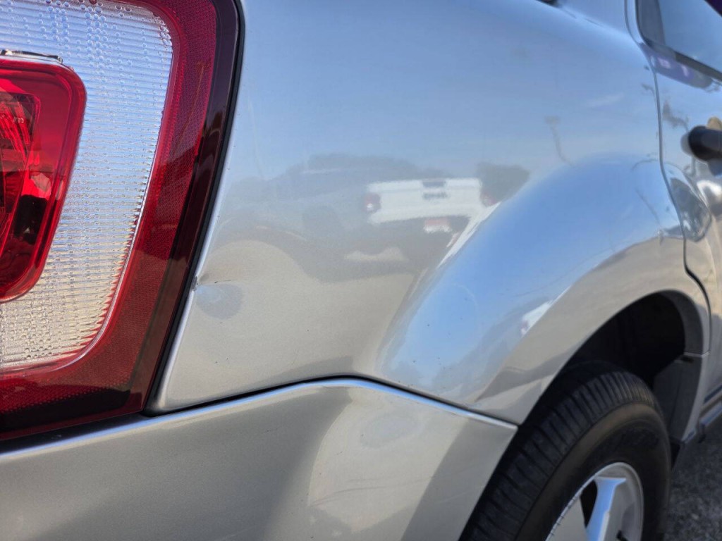 2011 Ford Escape Image 41