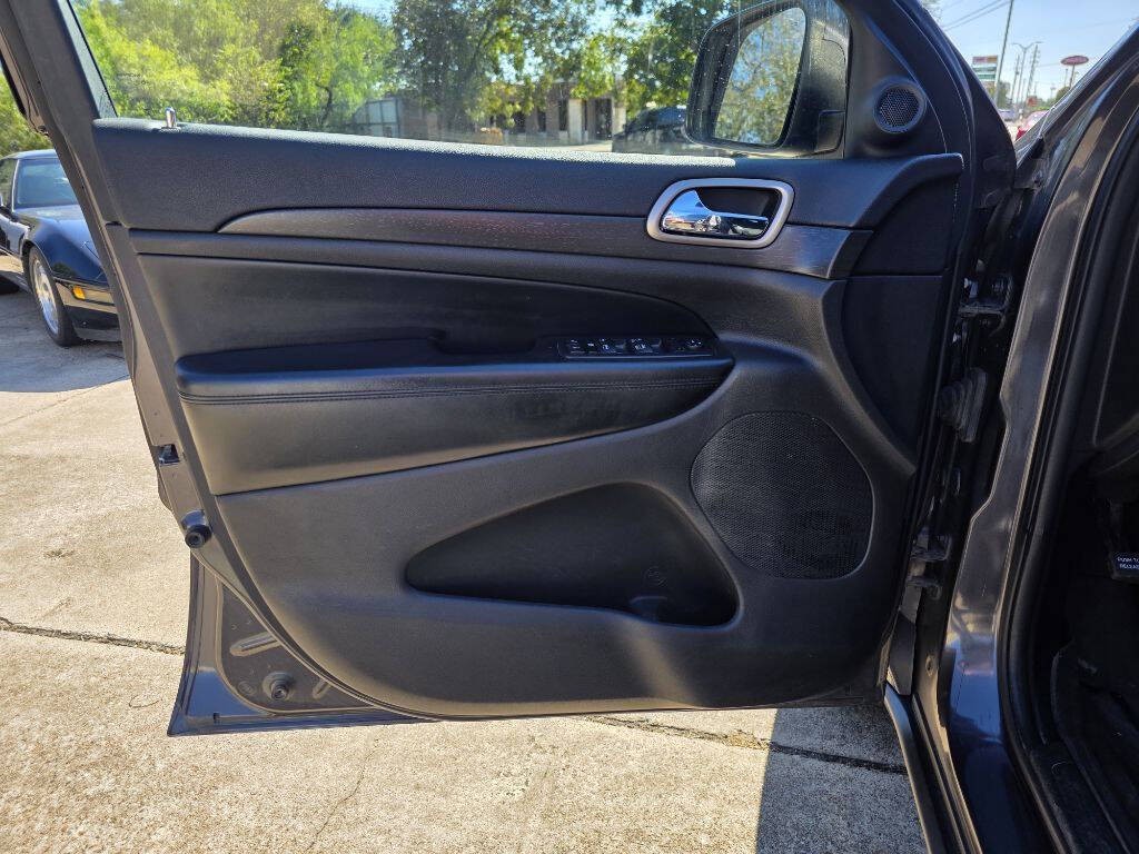 2016 Jeep Grand Cherokee Image 28