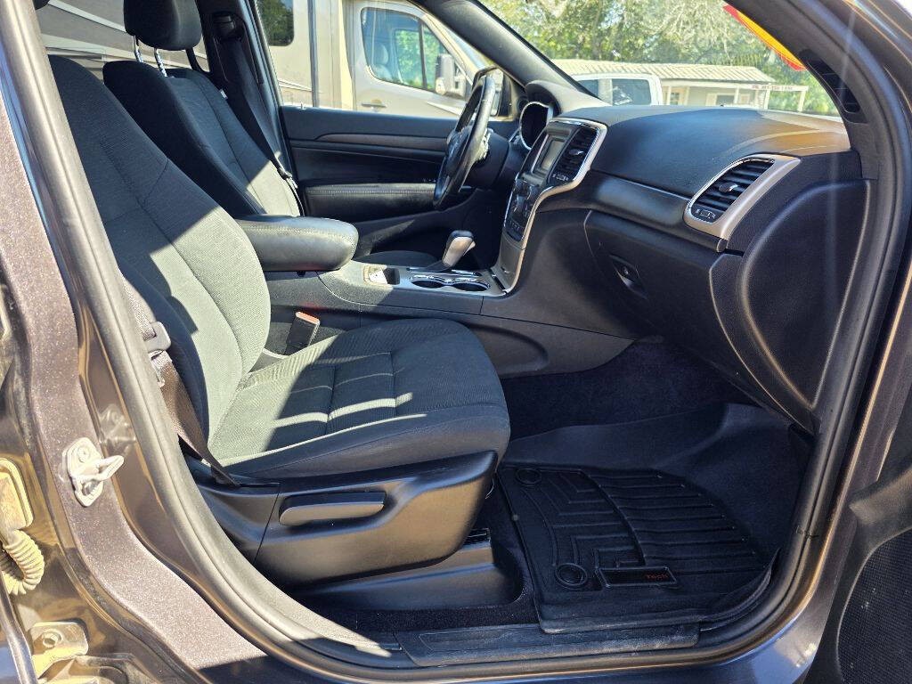 2016 Jeep Grand Cherokee Image 32