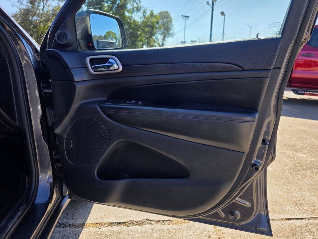 2016 Jeep Grand Cherokee Image 38