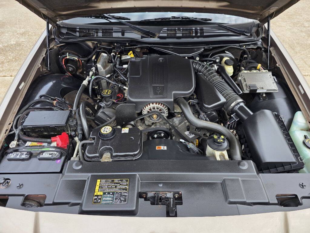 2005 Mercury Grand Marquis Image 13