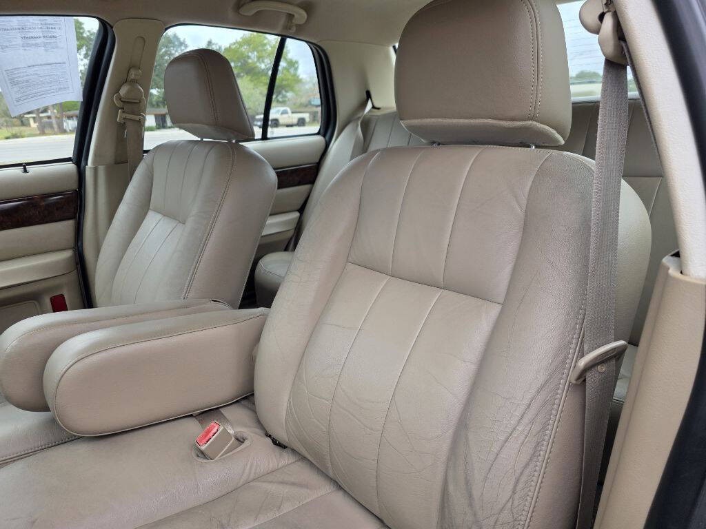 2005 Mercury Grand Marquis Image 19