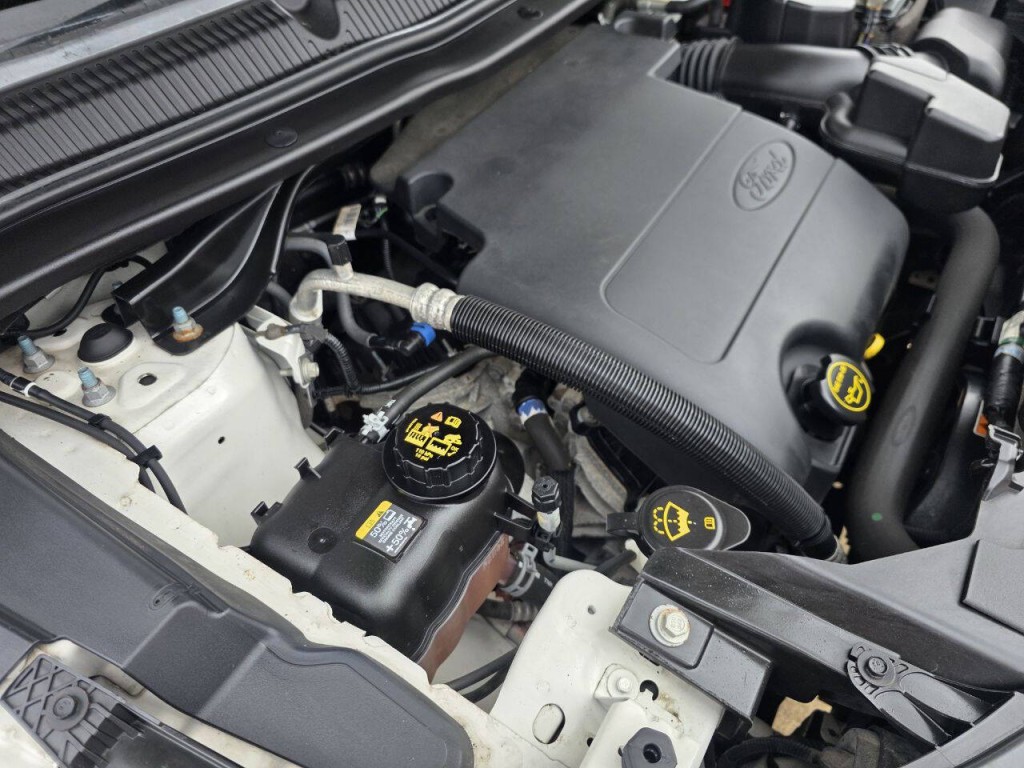 2017 Ford Explorer Image 53