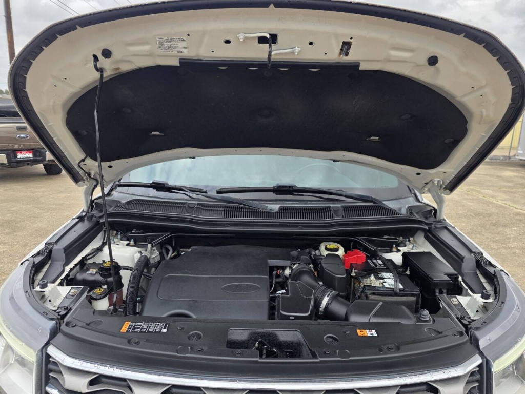 2017 Ford Explorer Image 55