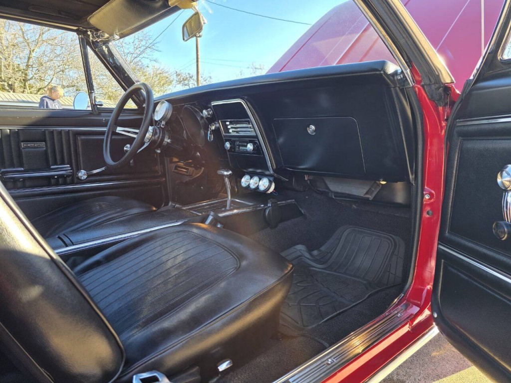 1967 Chevrolet Camaro Image 18