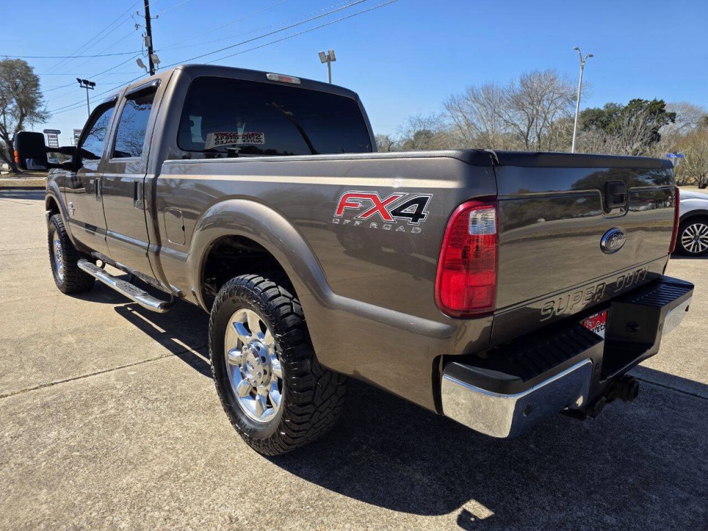 2015 Ford F-250 Image 10