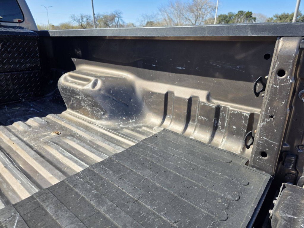 2015 Ford F-250 Image 13